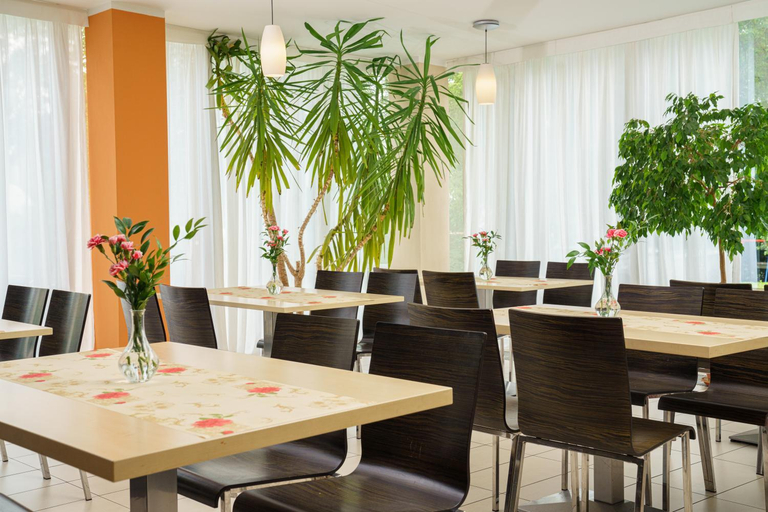 Food & Drinks 5, Hotel Michael, Praha 4
