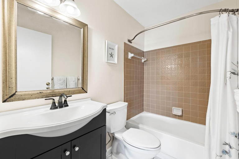 Bathroom 3, Villa Fiesta - 312R, Sarasota
