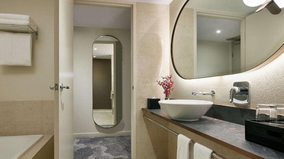 Bathroom 5, PARKROYAL Melbourne Airport, Melbourne