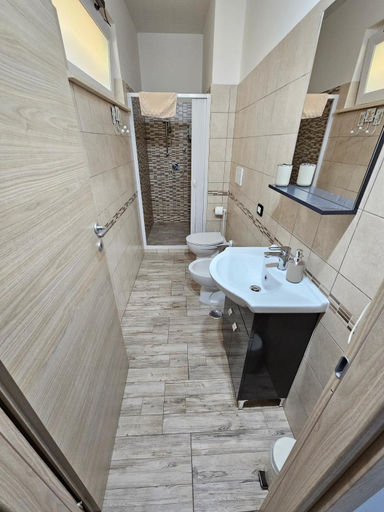 Bathroom 3, Villa Center appartamenti nel verde in citta, Campobasso
