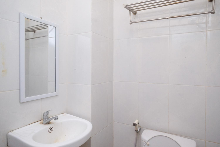 Bathroom 7