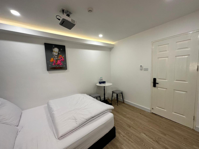 Bedroom 24
