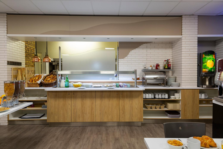 Food & Drinks 5, Comfort Hotel Aeroport Lyon St Exupery, Rhône