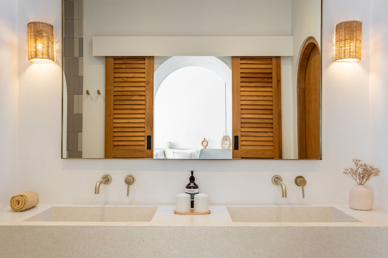 Bathroom 3, Arch Canggu, Badung