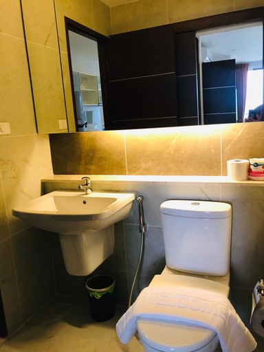 Bathroom 5, The Astra Suites, Muang Chiang Mai