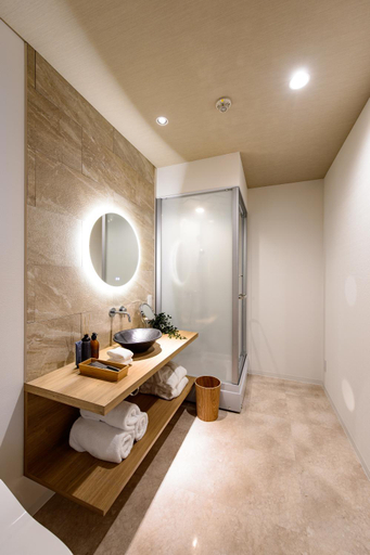 Bathroom 4, HAKUBA HATAGO MARUHACHI, Hakuba