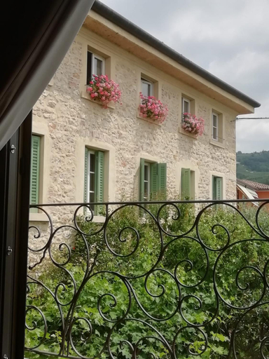 Others 2, B&B Corte Tre Vigne, Verona