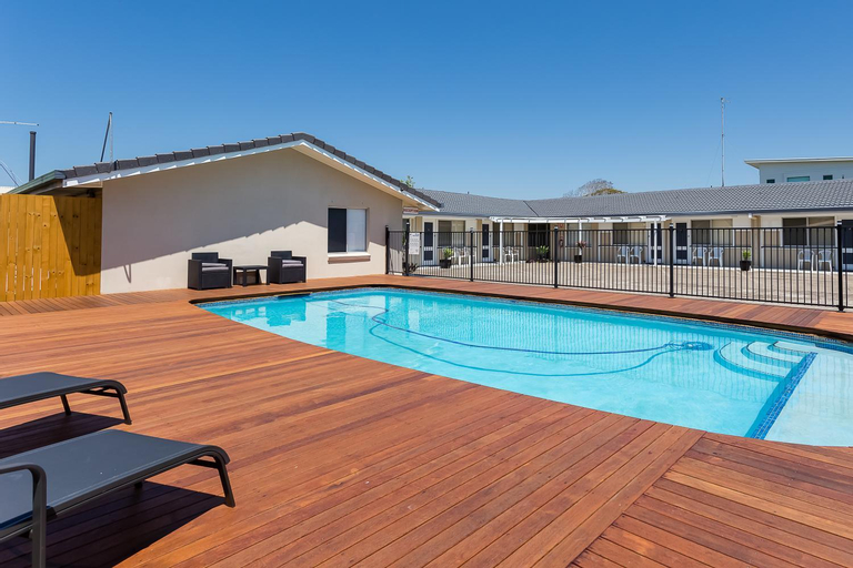 Sport & Beauty, Wynnum Anchor Motel, Wynnum