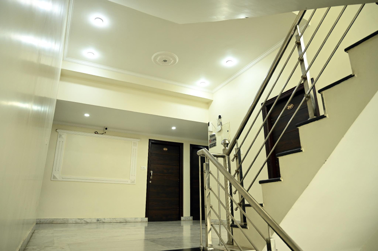Public Area 2, Hotel Pulse Inn, Jaipur