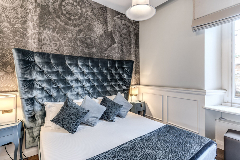Bedroom 4, DC Collection Spagna, Rome