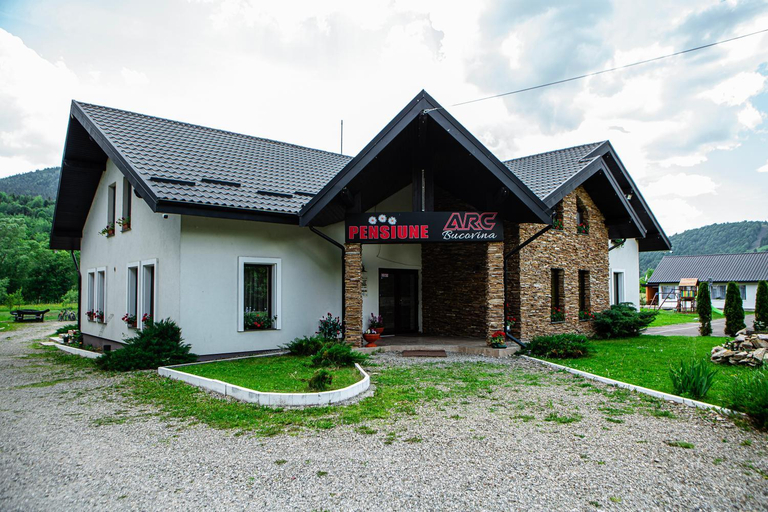 Others 4, Pensiunea ARC Bucovina, Vama
