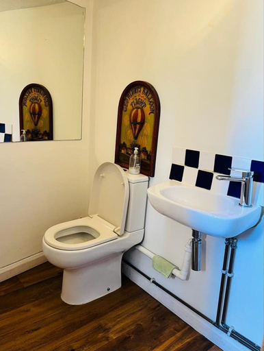 Bathroom, Bodhi Tree Cottage - Grove Road Cottages, Warwickshire