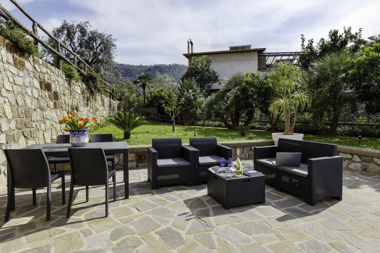 Food & Drinks, Eterea Charming Suites, Napoli