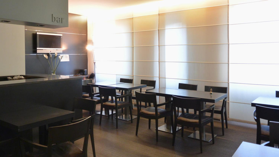 Food & Drinks 4, Hotel Corallo, Milano