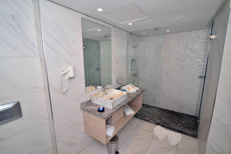 Bathroom 4, Rihab Hotel, Rabat