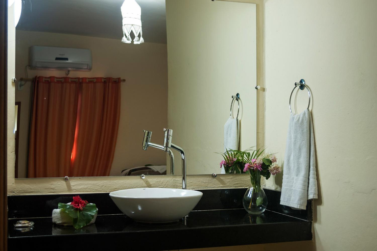 Bathroom 5, Pousada California, Aracati