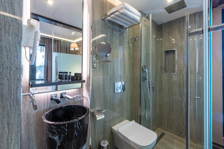 Bathroom 4, Opale Hotel, Beyoğlu