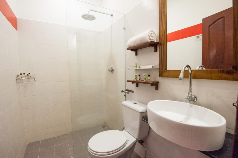 Bathroom 21