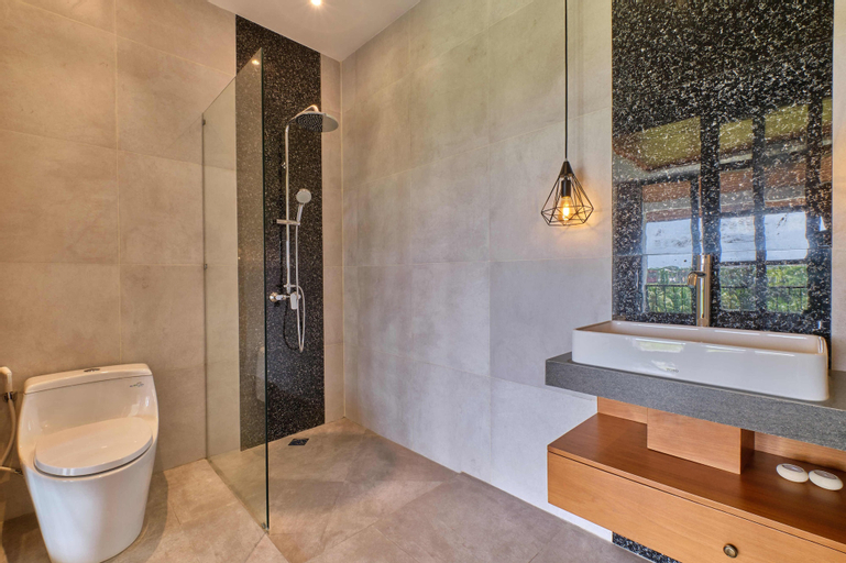 Bathroom, Villa Dharman B7, Gianyar