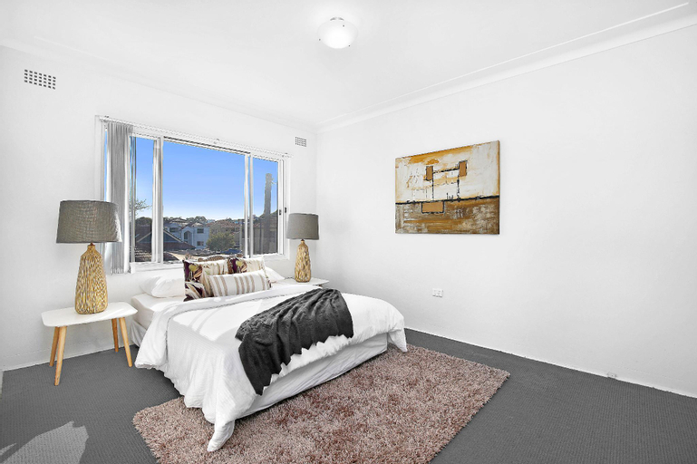 Bedroom 4, #9 South Pacific Apartments, Rockdale
