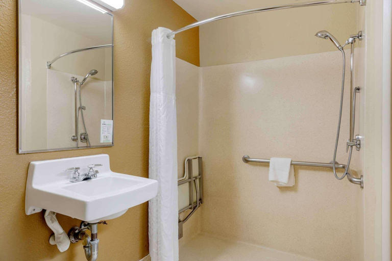Bathroom 4, Extended Stay America Suites Chantilly Dulles, Fairfax