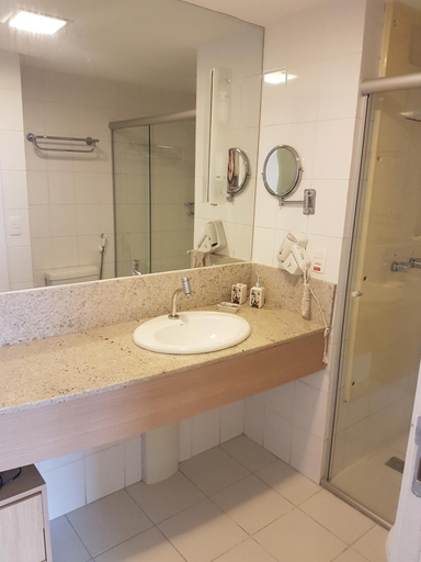 Bathroom 4, Flat Manaus, Maués