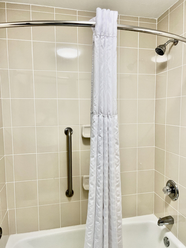 Bathroom 4, Days Inn by Wyndham Melbourne, Brevard