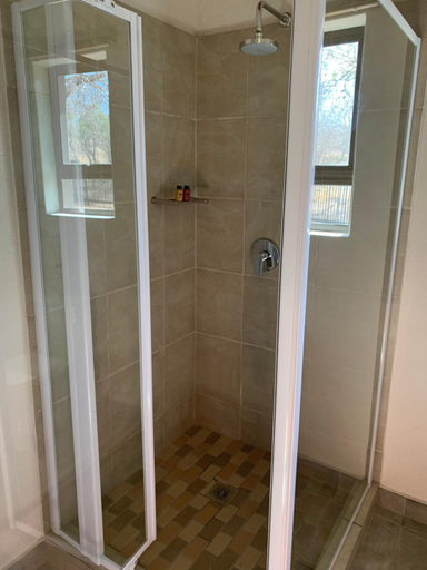 Bathroom 4, Lindanda Luxury Lodge, Mopani