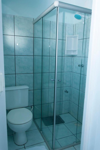 Bathroom, Hotel Serrador, Passo Fundo