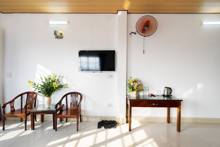 Bedroom 4, Loc Phat Hotel, Tan Phu