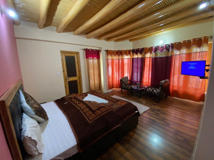 Bedroom 2, Zaltak Guest House, Leh