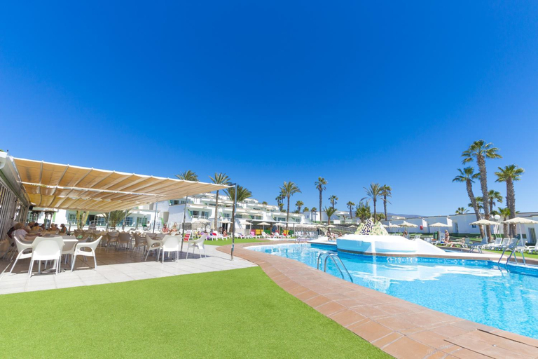 Sport & Beauty 2, Vista Oasis, Las Palmas