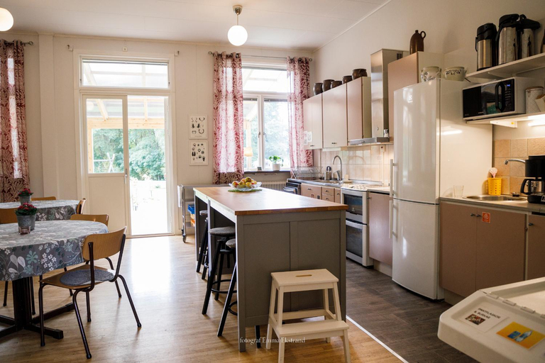 Others 5, Kalvs Skolhus, Svenljunga