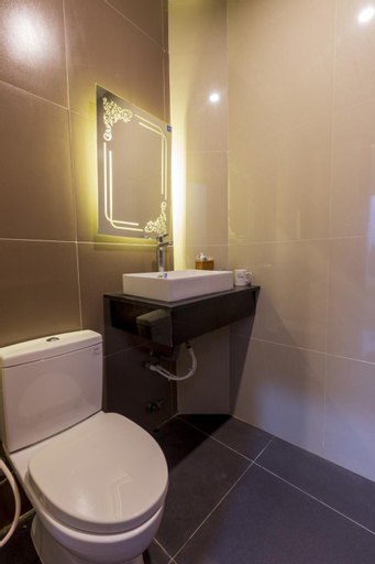 Bathroom 5