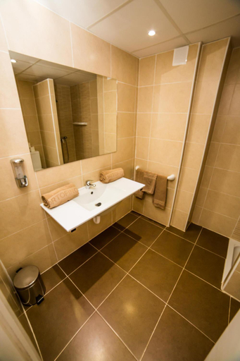 Bathroom 5, Pierre & Vacances Mallorca Portofino, Baleares