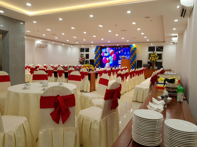 Food & Drinks 4, Thanh Van Hotel, Qui Nhơn