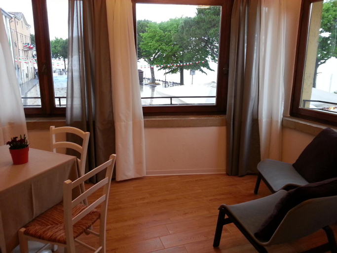 Dining Room 1