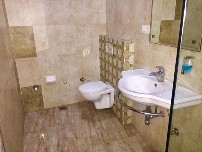 Bathroom 4, The Omaira, Jaipur