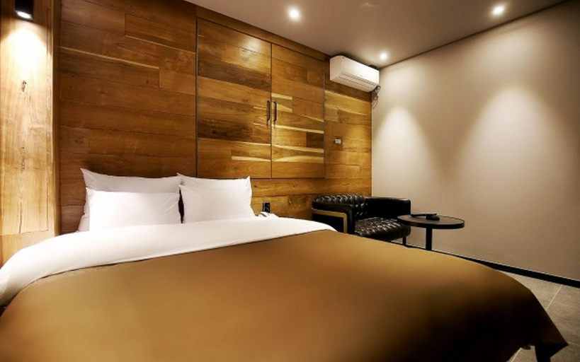 Bedroom 3, Cheonan A-Vant Hotel, Cheonan