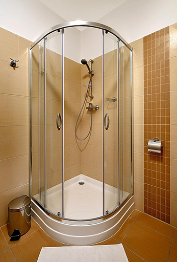 Bathroom 5, Melrose Apartments, Bratislava