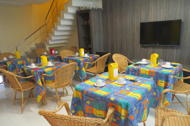Food & Drinks 2, MDJ Suites, Cabo Frio