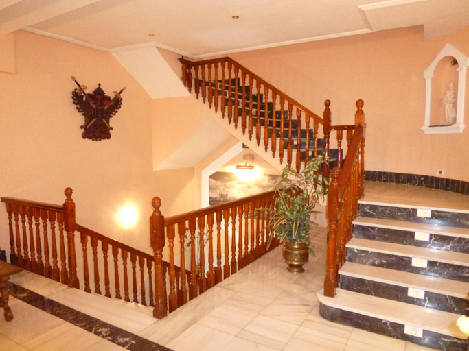 Others 3, Hostal Madrid, Toledo