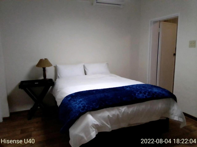 Others 4, Casa de Romaria, Frances Baard