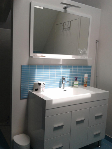 Bathroom, La Recre, Indre-et-Loire