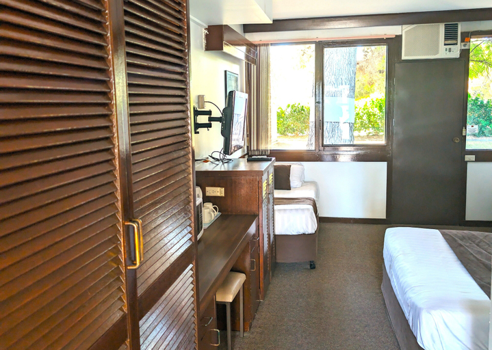 Bedroom 3, Mildura Golf Resort, Mildura - Pt A