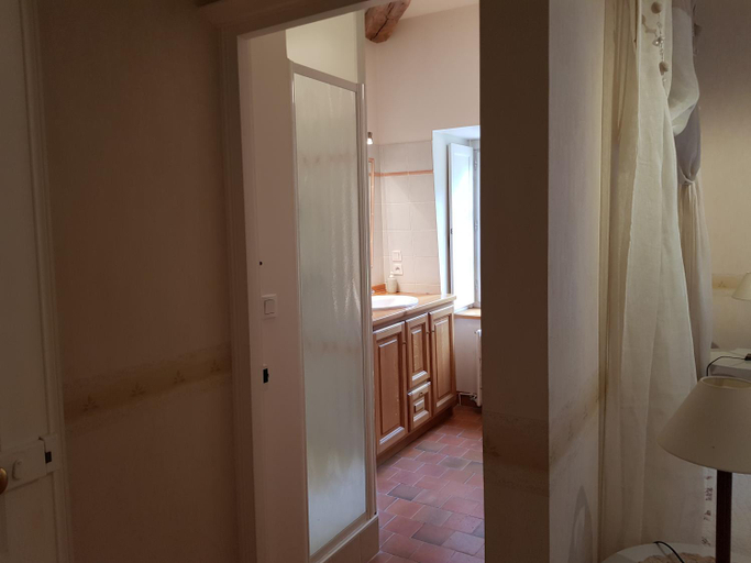 Bathroom, La Taille de Biou, Loir-et-Cher