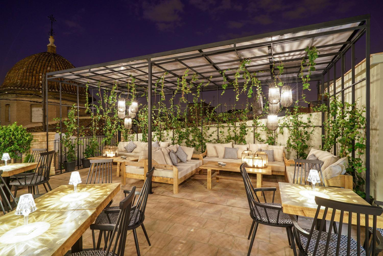 Food & Drinks 5, The Valentia Cabillers, Valencia