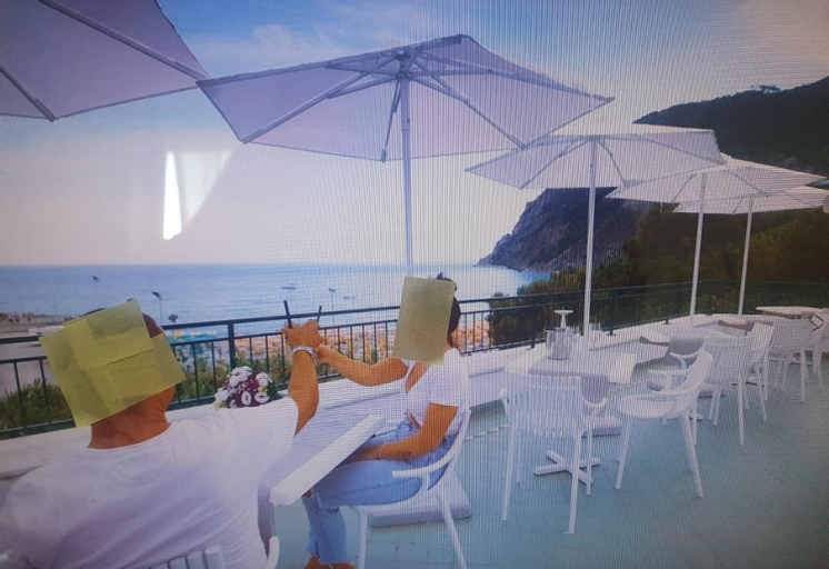 Sport & Beauty 3, Monterosso Apartments in Servano's Villas, La Spezia