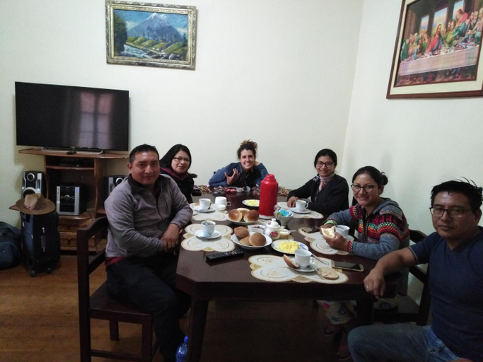 Others 5, Secret Garden, Cusco