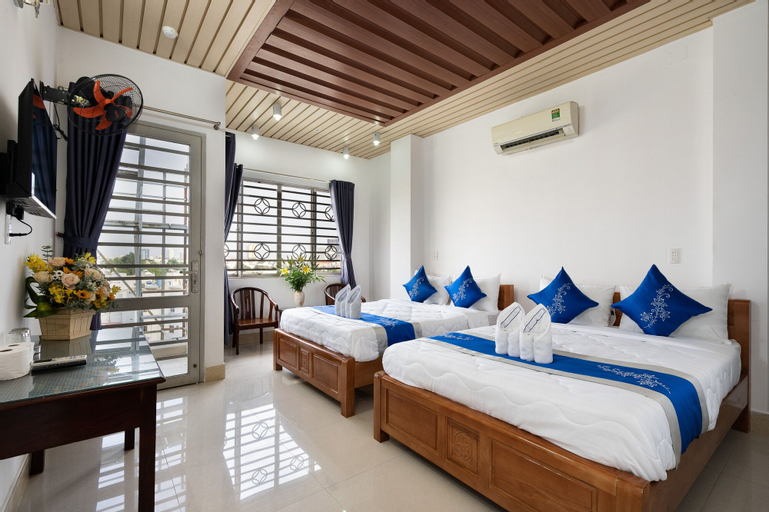 Bedroom 9